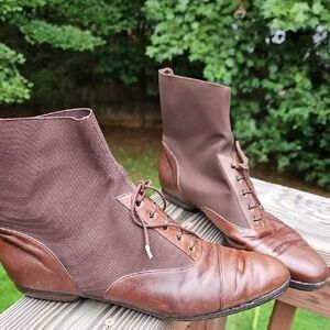 Vintage Italy Size 41 Giorgio Armani   Brown Leather Stretch Fabric Ankle Boots